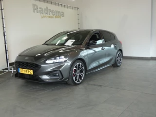 Ford Focus Ford Focus ST line 182 pk B&O sound Winter & park. - afbeelding nr 1