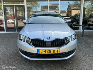 Škoda Octavia Skoda Octavia Combi 1.0 TSI Greentech Climat, Navi, Carplay,LM.. - afbeelding nr 2