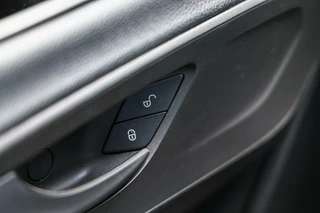 Mercedes-Benz Sprinter Mercedes Sprinter 519 1.9 CDI L3 Tijhof | OPRIJWAGEN | Luchtvering | Lier | Trekhaak | Breed Navi | CarPlay | Geveerde Stoel - afbeelding nr 28