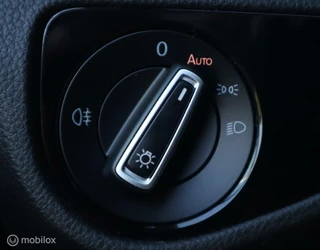 Volkswagen Golf Volkswagen Golf 1.5 TSI 150 PK DSG7/AUTOMAAT R-LINE Highline origineel NL Bomvol Opties - afbeelding nr 9