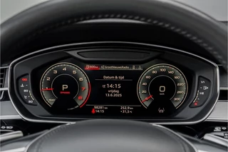 Audi A8 Audi A8 55 TFSI Quattro ProLine Plus B&O Matrix Schuifdak 4Wielsturing 20