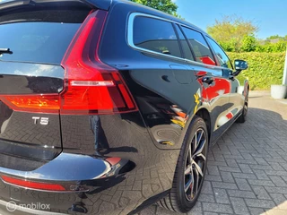 Volvo V60 Volvo V60 2.0 T5  Momentum Pro, Leer, android auto etc. 2019 - afbeelding nr 4