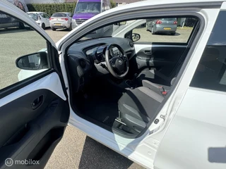 Toyota Aygo Toyota Aygo 1.0 VVT-i x-fun Airco - afbeelding nr 9