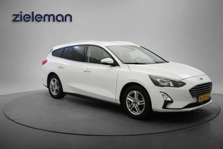 Ford Focus 1.5 EcoBoost Titanium X Business - Carplay, Camera, Cruise