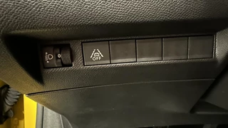 Peugeot 208 Peugeot 208 1.2 PureTech Blue Lease Active CARPLAY CRUISE NAVI - afbeelding nr 19