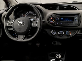 Toyota Yaris Toyota Yaris 1.0 VVT-i Sport (AIRCO, BLUETOOTH, ELEK RAMEN, SPORTSTOELEN, MULTIFUNCTIONEEL STUURWIEL, NIEUWE APK, NIEUWSTAAT) - afbeelding nr 7