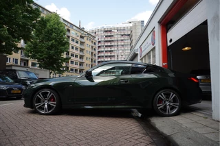 BMW 4 Serie BMW 4 Serie Coupé M440i xDrive High Executive | M-SPORT | SAN REMO GRUN | Panoramadak | Harman Kardon | Head Up Display | Adaptieve demping | APPLE CarPlay | 360 graden Camera - afbeelding nr 2
