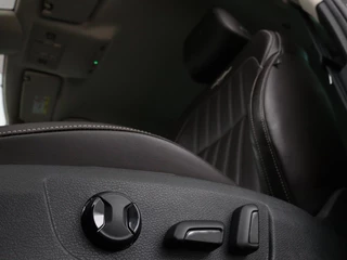 Škoda Superb Skoda Superb 1.4 TSI iV Laurin & Klement | Leder | Trekhaak |  Adaptive cruise | Stoelverwarming | Canton Sound | Navigatie | Memory | Full LED | Keyless | Carplay | PHEV - afbeelding nr 8