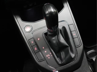 SEAT Ibiza [CAMERA, APPLE CARPLAY, ANDROID, PDC V+A, ADAP. CRUISE CONTROL, NAVIGATIE, CLIMATE, NIEUWSTAAT] - afbeelding nr 17