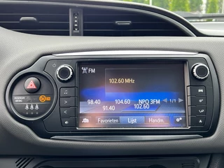 Toyota Yaris Toyota Yaris 1.5 Hybrid Aspiration Automaat 5-deurs | Navi | Cruise control - afbeelding nr 24