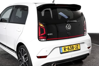 Volkswagen up! Volkswagen up! 1.0 TSI GTI 116 PK | Cruise | PDC | Camera | ECC | Beats Audio | DAB | LM 17