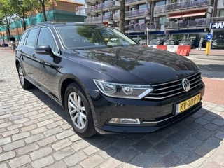 Volkswagen Passat Volkswagen Passat Variant 1.4 TSI ACT Highline Business R navi/camera airco/ecc apk - afbeelding nr 4