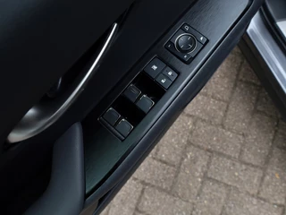 Lexus UX Lexus UX 250h F Sport Line Premium | Premium Navi | Sport-Interieur - afbeelding nr 23