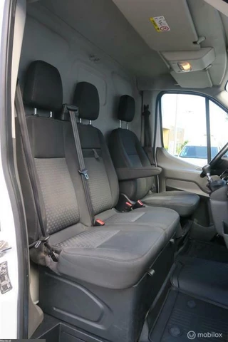 Ford Transit Ford Transit 2.0 TDCI L2H2 EURO6 3pers Veel opties !!! - afbeelding nr 20
