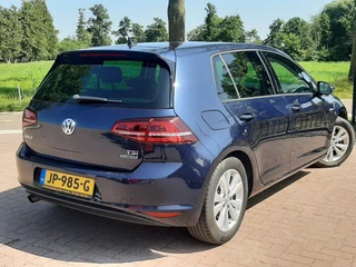 Volkswagen Golf Volkswagen Golf 1.0 TSi 115pk BMT !!44.000km!! Airco Cruise-control Navigatie Bluetooth - afbeelding nr 3