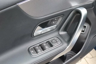 Mercedes-Benz A-Klasse Mercedes A-klasse 250 e phev widescreen cockpit leder stoelverwarming sfeerverlichting climate&cruise control sportzetels - afbeelding nr 13