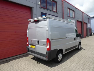 Peugeot Boxer Peugeot Boxer 330 2.0 BlueHDI L2H2 Premium Pack 3 zits airco 67398 km !!!!!!! - afbeelding nr 3