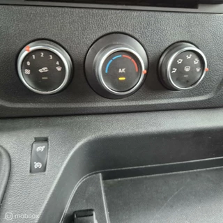 Renault Master Renault Master bestel 2.3 dCi  Bakwagen met Laadlift, Cruise control, Airco - afbeelding nr 11