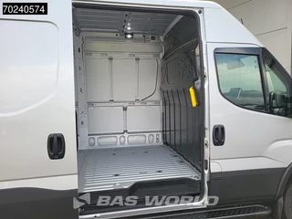 Iveco Daily Iveco Daily 35C18 180PK 3.0L Black Edition 2025 model ACC LED Camera Navi 12m3 Airco - afbeelding nr 8