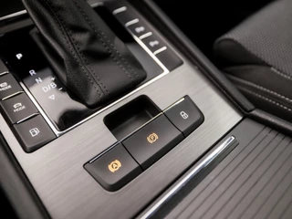 Škoda Superb 218Pk Automaat (APPLE CARPLAY, GROOT NAVI, VIRTUAL COCKPIT, MEMORY SEATS, STOELVERWARMING, CAMERA, GETINT GLAS, LED KOPLAMPEN, TREKHAAK, NIEUWSTAAT) - afbeelding nr 28