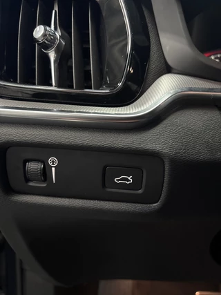 Volvo V60 Volvo V60 2.0 T5 R-Design Clima | Navi | PDC | LED | Harman / Kardon |Trekhaak - afbeelding nr 17