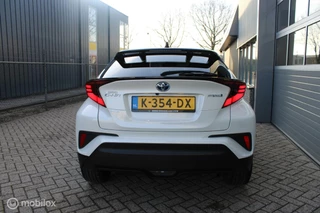 Toyota C-HR Toyota C-HR 1.8 Hybrid First Edition | 1e Eigenaar | Jbl Sound | Navi | Full Led | Stoelverwarming. - afbeelding nr 14