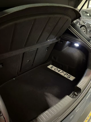 SEAT Leon Seat Leon 1.5 eTSI FR 150PK Pano Virtual Sfeer Trekhaak VOL! - afbeelding nr 42