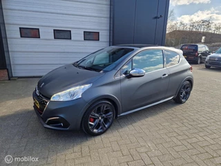 Peugeot 208 1.6 e-THP GTi