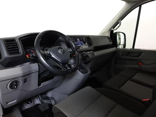 Volkswagen Crafter Volkswagen Crafter 2.0 TDI 177pk Automaat L3H3 / L2H2 Highline Airco App-connect ACC Camera Trekhaak - afbeelding nr 2