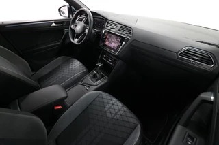 Volkswagen Tiguan Volkswagen Tiguan 1.4 TSI eHybrid R-Line Bns (Automaat) - afbeelding nr 25