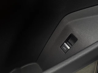 Audi e-tron Audi E-tron Sportback Pano 55 quattro 408PK | 3x S-Line | Virtual Mirrors | Matrix LED | 21