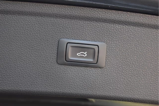 Audi Q5 Audi Q5 2.0 TFSI quattro Launch Edition 3x S-Line Vol | NL-Auto | Pano | Luchtvering | Carplay | Trekhaak | Camera | Virtual cockpit | Sfeerverlichting - afbeelding nr 40