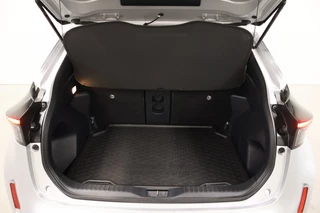 Toyota Yaris Cross Toyota Yaris Cross 1.5 Hybrid Dynamic Plus PDC Dodehoek Stoelverw. - afbeelding nr 14