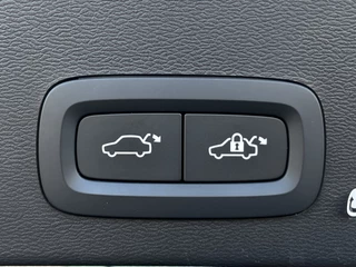 Volvo XC40 Stuurwiel verwarmd | Navigatie - afbeelding nr 11