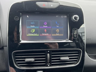 Renault Clio Navigatie Trekhaak Airconditioning Cruise Control Extra Getint Glas 16 Inch Lichtmetalen Velgen Parkeersonsoren NL Auto - afbeelding nr 17