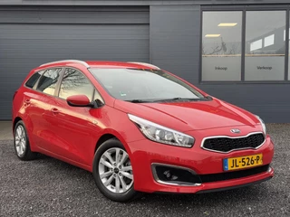 Kia cee'd Kia cee'd 1.0 T-GDi First Edition 2e Eigenaar,Navi,Airco,Cruise,Camera,Trekhaak,LM Velgen,NL Auto,N.A.P,Nieuwe Apk bij Aflevering - afbeelding nr 4