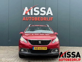 Peugeot 2008 Peugeot 2008 1.2 PureTech Blue Lion  Cruise + Airco + Navi - afbeelding nr 4