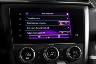 Renault Kadjar Renault Kadjar 1.3 TCe 160 PK Techno - Automaat | Cruise | Stoelverwarming | Trekhaak | App.Connect | Camera+PDC | NAV+App.Connect | Auto.Airco | LM 19