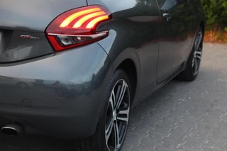 Peugeot 208 Peugeot 208 1.2 PureTech GT-line 110 pk Carplay|Cruise|Camera|Ecc|Navi|Lmv|Cruise - afbeelding nr 71