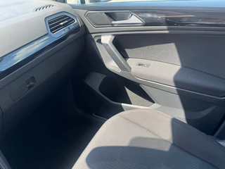 Volkswagen Tiguan Volkswagen Tiguan 1.4 TSI SOUND LED NAVI CAMERA CARPLAY AIRCO LMV PDC - afbeelding nr 14