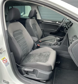 Volkswagen Golf Volkswagen Golf 1.5 TSI DSG 150PK PANO/KEYL/ACC/VOL - afbeelding nr 62