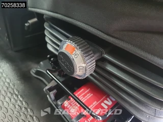 Iveco Daily Iveco Daily 35C21 210PK 3.0L Automaat 2025 model L3H2 Dubbellucht ACC LED CarPlay Camera L4H2 16m3 Airco - afbeelding nr 18