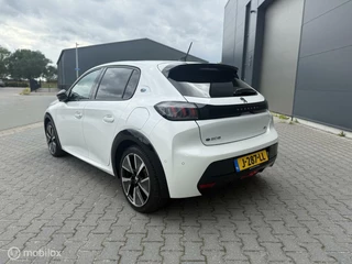 Peugeot e-208 Peugeot e-208 EV GT 350 50 kWh panorama dak Pearl White INCL BTW - afbeelding nr 3
