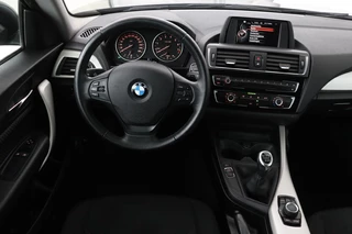 BMW 1 Serie BMW 1-serie 116i | Origineel NL | Cruise control | Bluetooth |  Airco | Parkeerhulp | Regen-/lichtsensor | Radio/CD - afbeelding nr 3