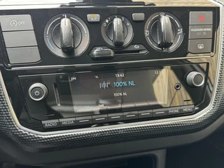 Volkswagen up! Volkswagen Up! 1.0 BMT move up! Airco | Elektrische ramen | DAB radio | LED dagrijverlichting | 15 inch lichtmetalen velgen | NAP - afbeelding nr 13