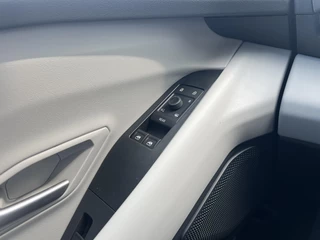 Ford Explorer Ford Explorer Extended Range RWD 77 kWh 286pk | Driver Assistance Pack | AGR Stoelen | Wegklapbare Trekhaak | Ford Voorraad - afbeelding nr 23