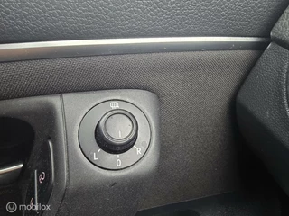 Volkswagen Polo Volkswagen Polo 1.2 TSI Highline / Navigatie/ Led koplampen - afbeelding nr 16