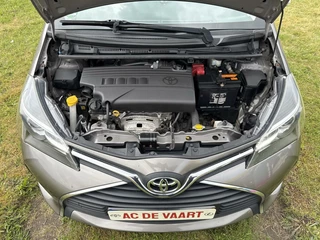 Toyota Yaris Toyota Yaris 1.3 VVT-i Trend - NAVI/LANEASSIST/CAM/LED/NAP - afbeelding nr 9