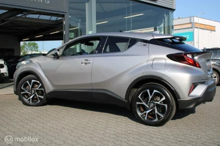 Toyota C-HR Toyota C-HR 1.8 Hybrid Executive Ultimate/Led/Trekhaak/Navi/ - afbeelding nr 13