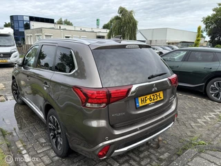 Mitsubishi Outlander Mitsubishi Outlander 2.0 PHEV instyle+ - afbeelding nr 4
